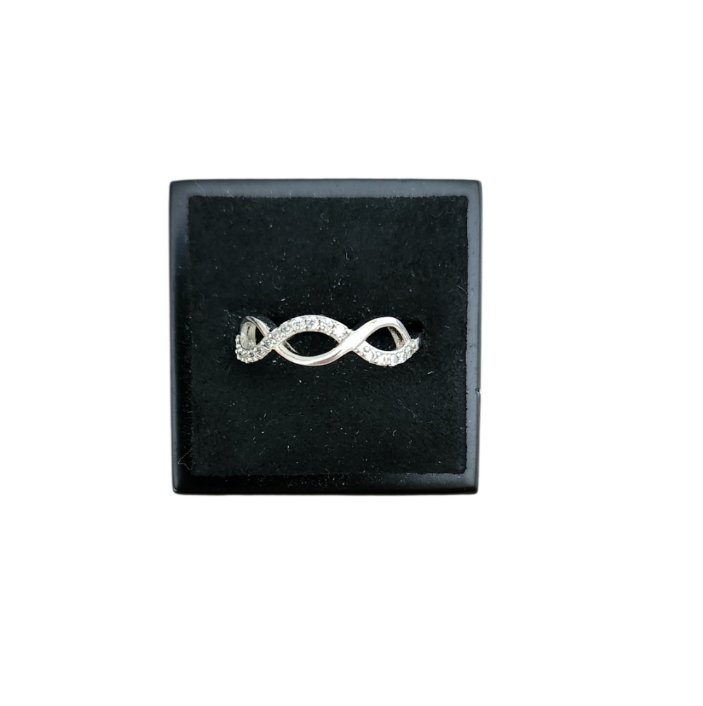Size 6.5 Silver Toned Infinity Twist Ring with Cubic Zirconia